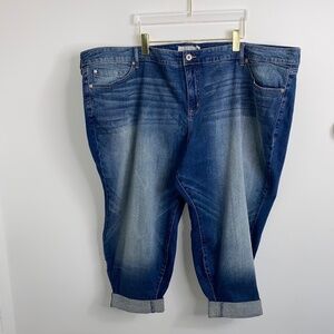 NWT Torrid Cropped Jeans Cameron Wash Plus Size 30 XS Blue